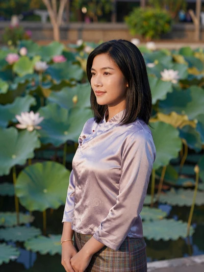 Mei Lin, 31-year-old Thai traditional medicine practitioner from Chiang Mai