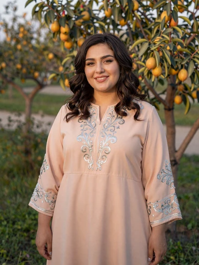 Maral, 25 years old, Turkmen teacher from Türkmenabat seeking kind family-oriented partner